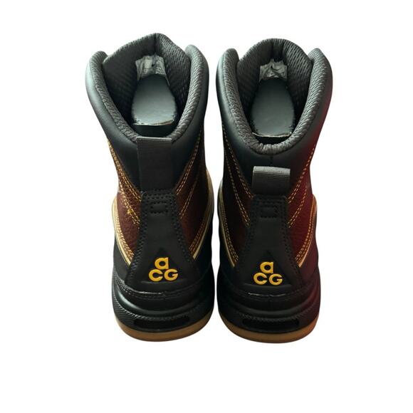 Nike Men’s Woodside 2 High ACG Dark Gold Leaf Boots Size 8. main image 8